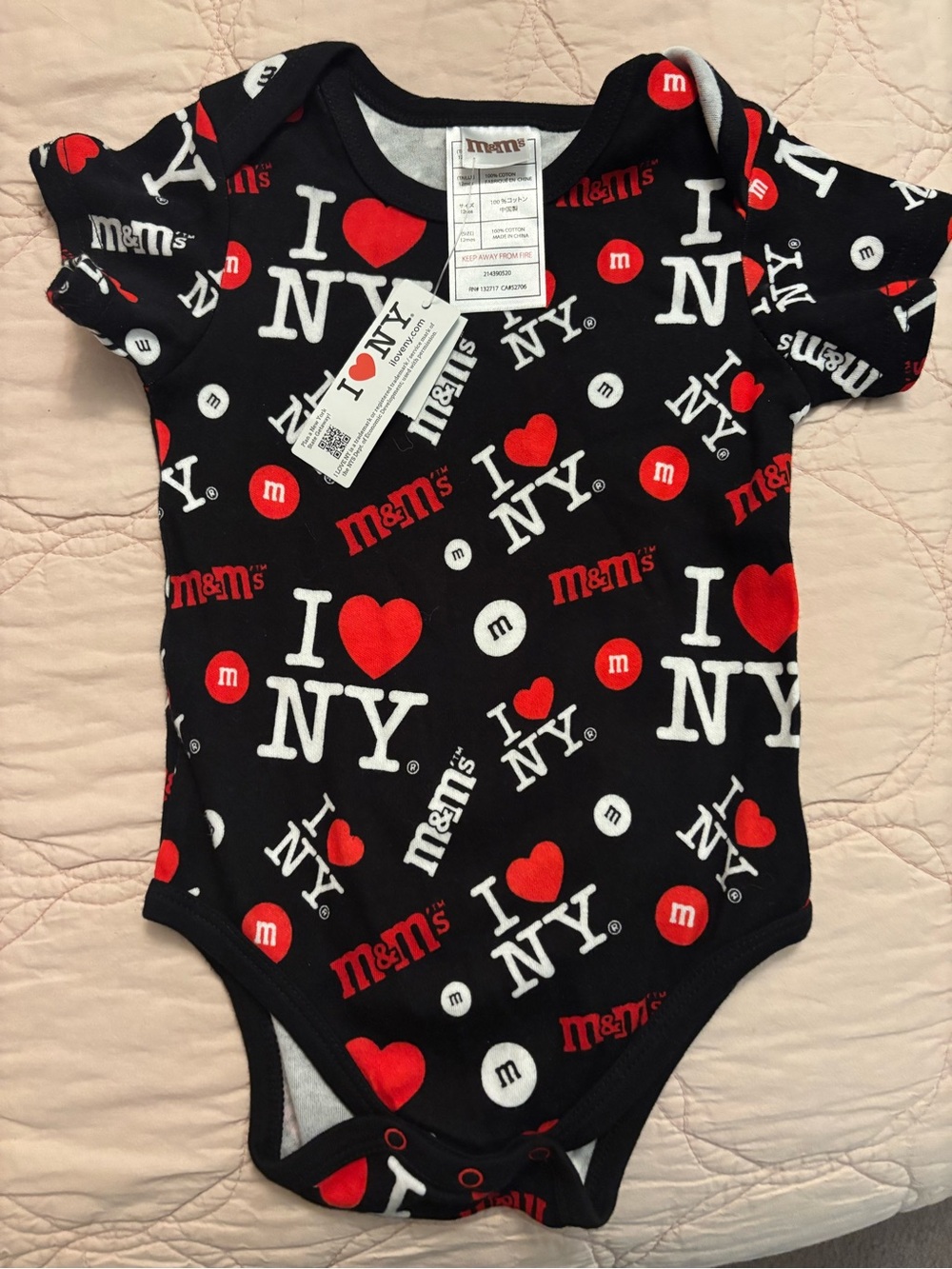 M&M baby onesie I❤️NY,12 months